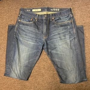Gap Slim 32x32 Jeans